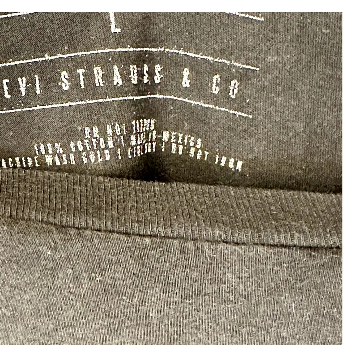 Levi's Eagle T Shirt sz L