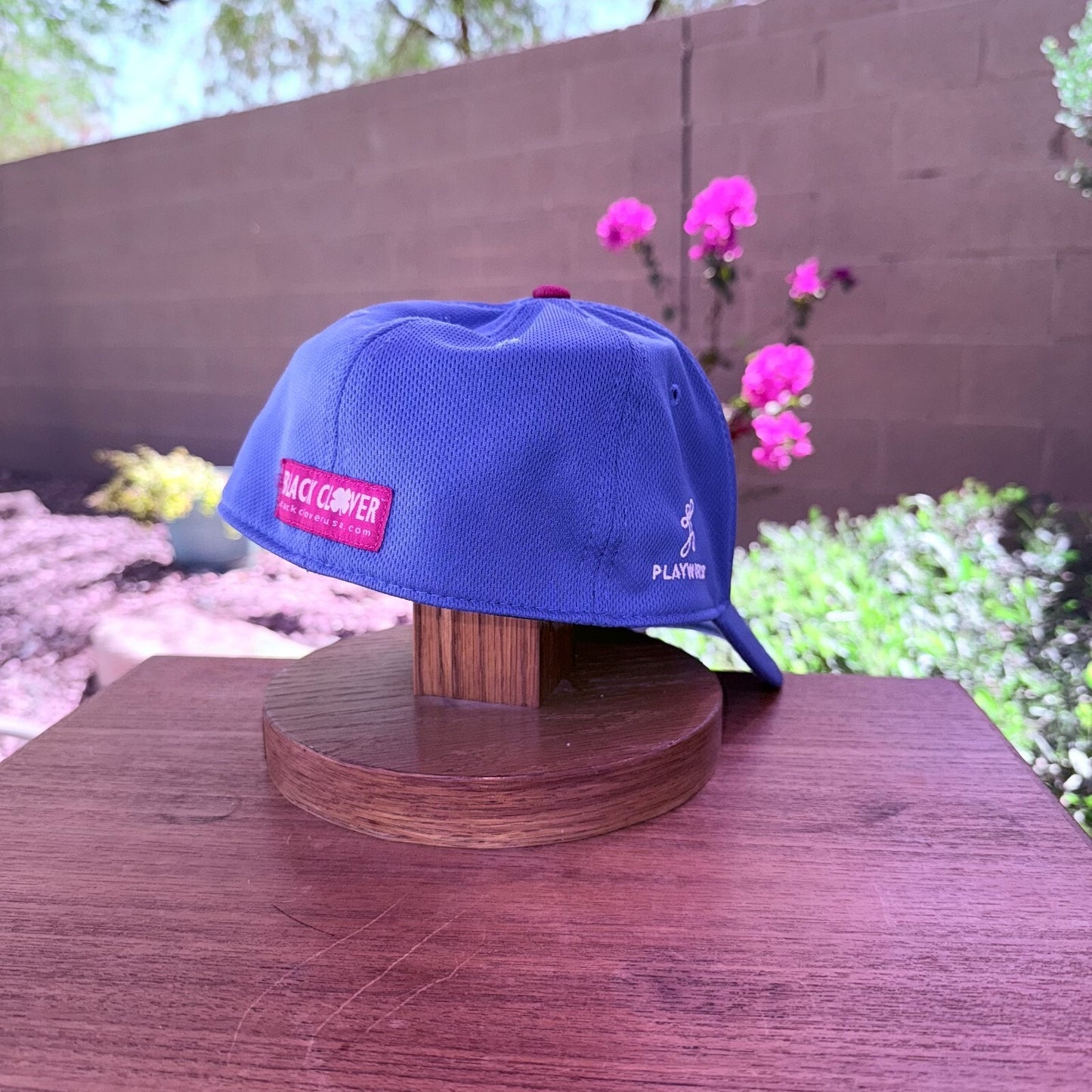 Black Clover Hat Blue Red Four Leaf Clover Live Lucky Flex Fit Cap L/XL