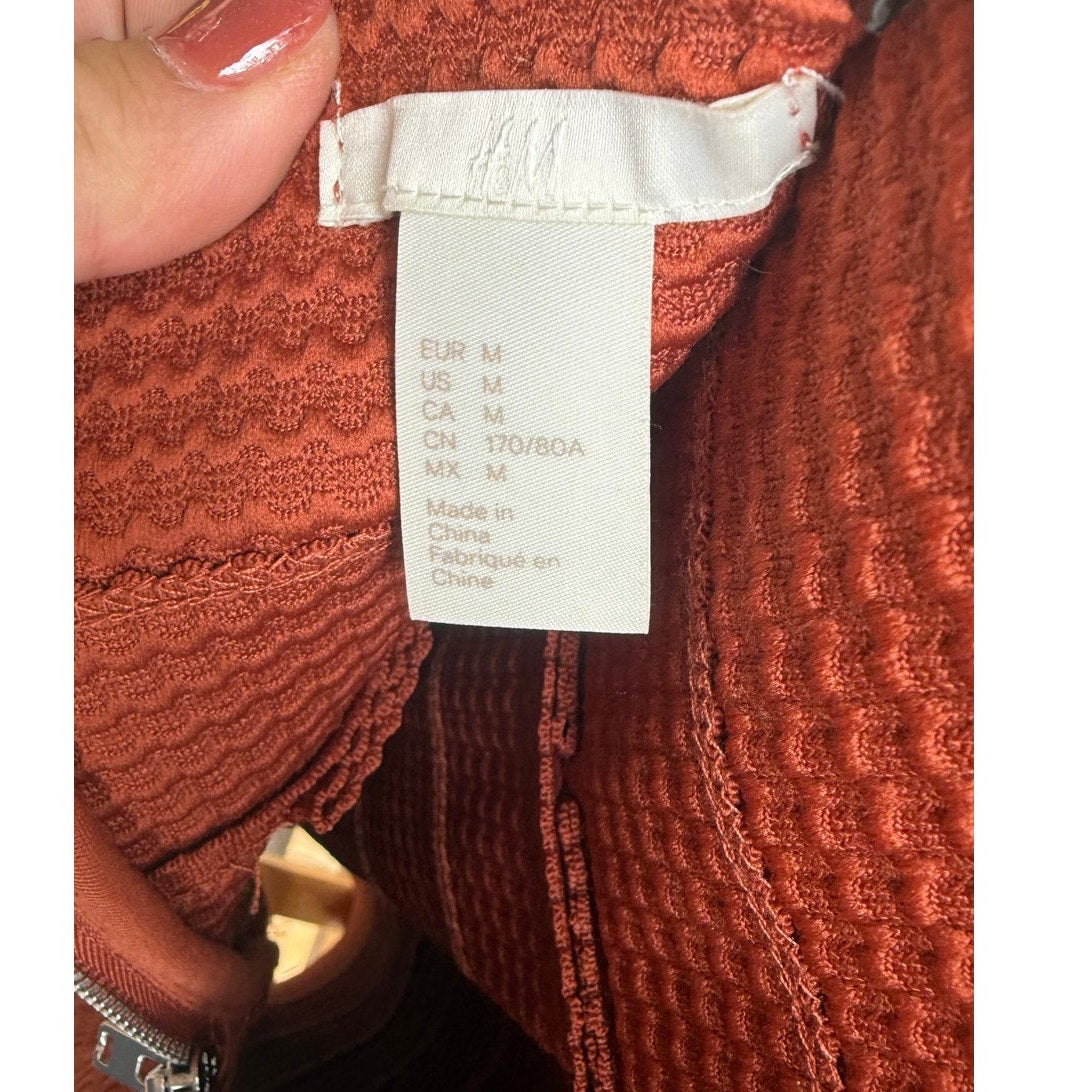 H&M Size M Burnt Orange High Waisted Textured  Skirt