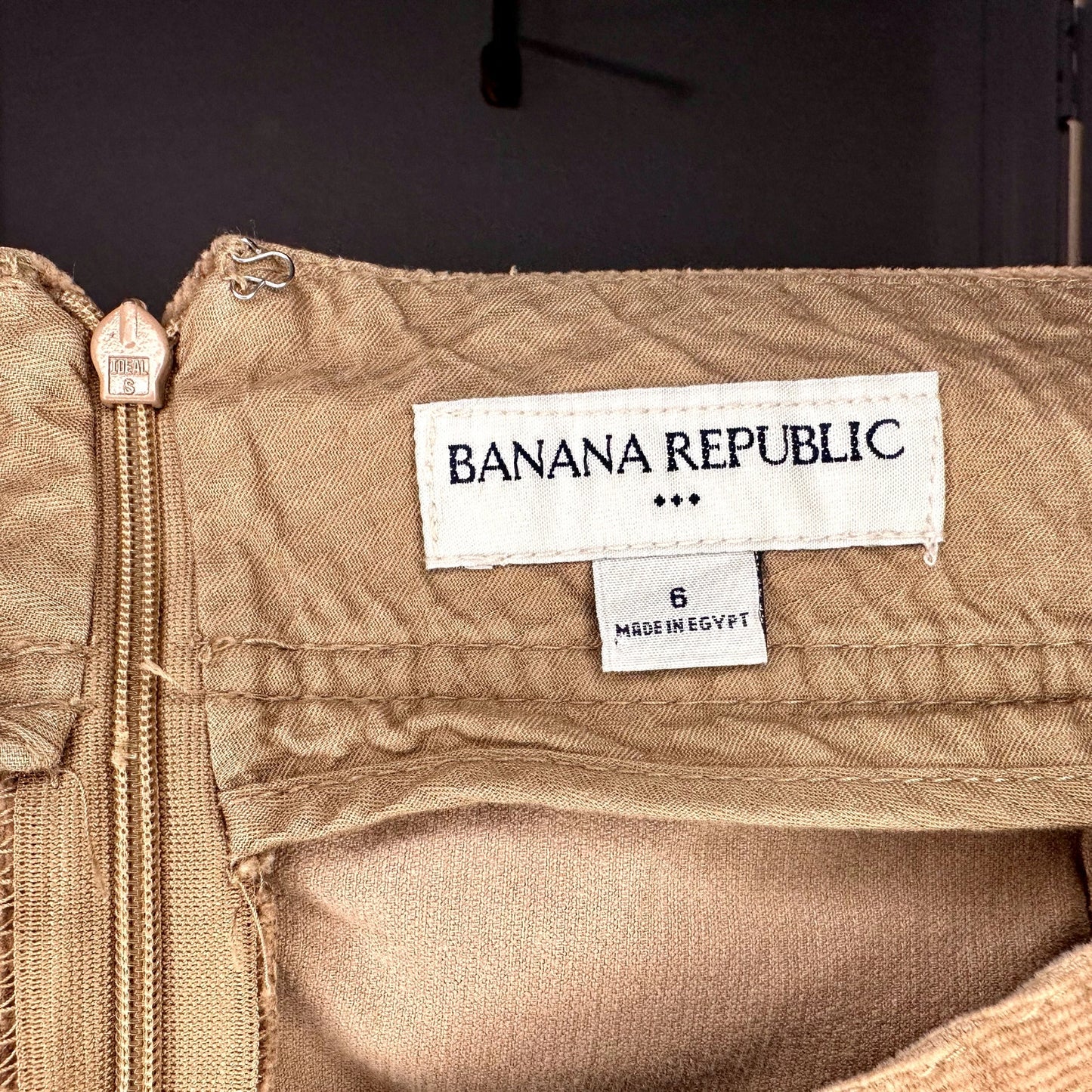 Banana Republic Corduroy Skirt sz 6