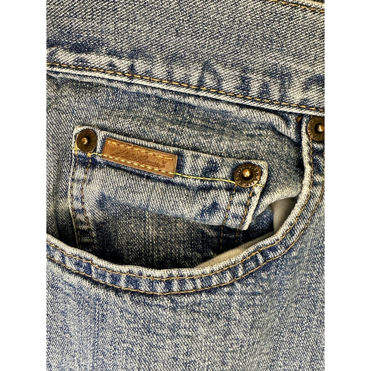 Eddie Bauer Womens Natural Fit Relaxed Jeans