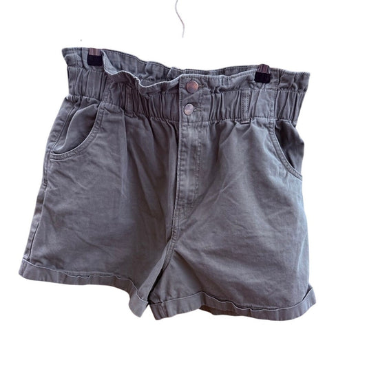 H&M Size 10 100% Cotton Army Green Paperbag Short