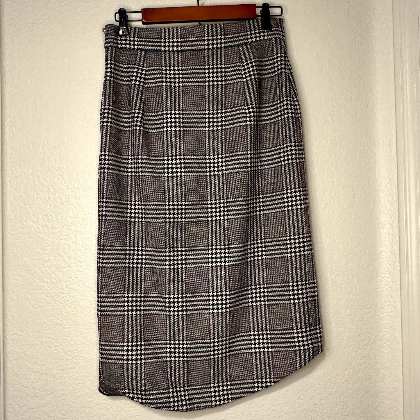 Zara Woman Gray Houndstooth High Low Skirt sz S