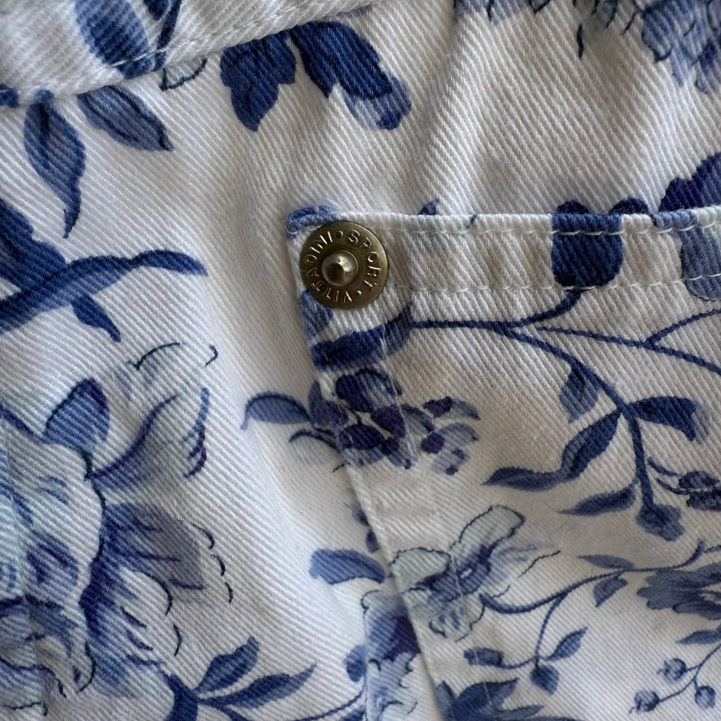 Adrienne Vittadini Vintage 90s High Waist f Denim Shorts Floral